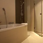 Zufriedenheit Ξενοδοχείο 4*