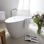 Zufriedenheit 4* Νάουμπουργκ