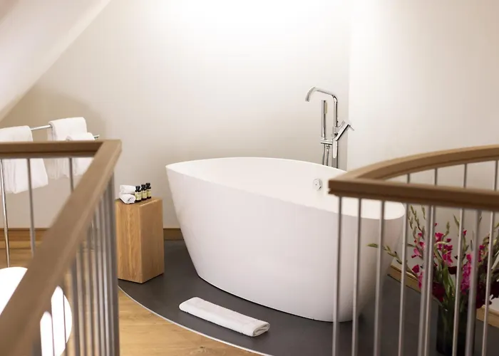 Zufriedenheit 4* Naumburg (Saale)