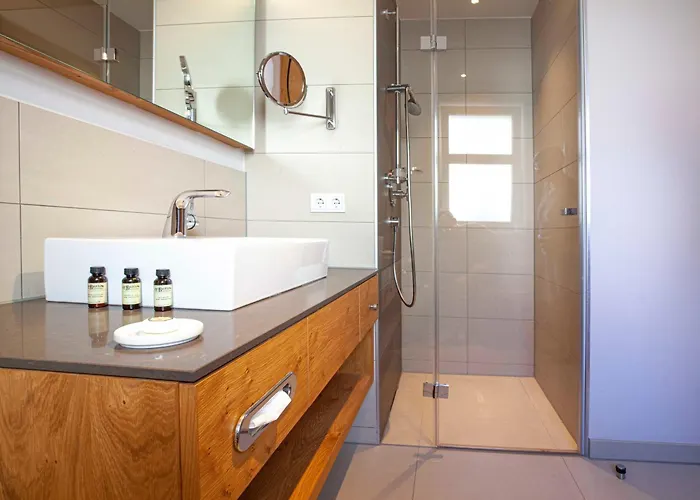 Zufriedenheit 4* Naumburg (Saale)